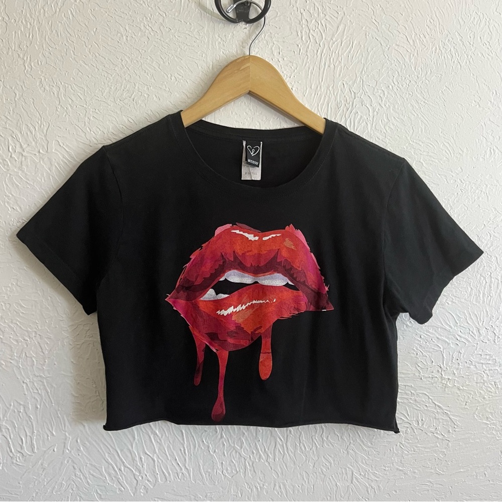 3/$12 Y2K Windsor Wet Lips Crop Top Tee Black Size X SMALL